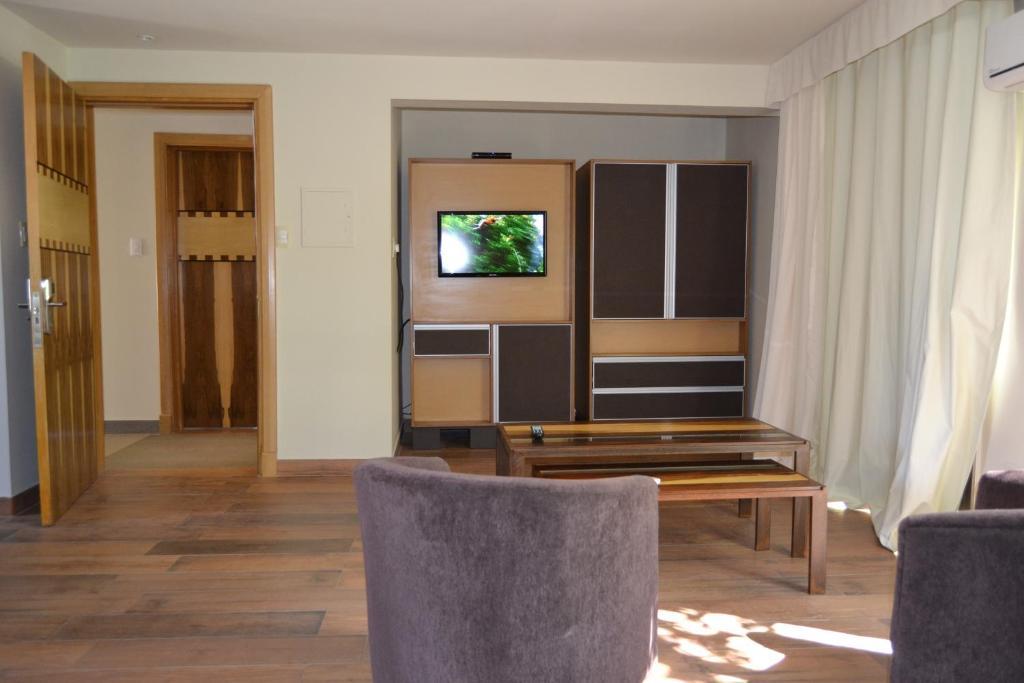 Plaza Paradiso Petit Hotel チャクラス・デ・コリア エクステリア 写真